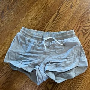 ATHLETA SIZE 6 shorts